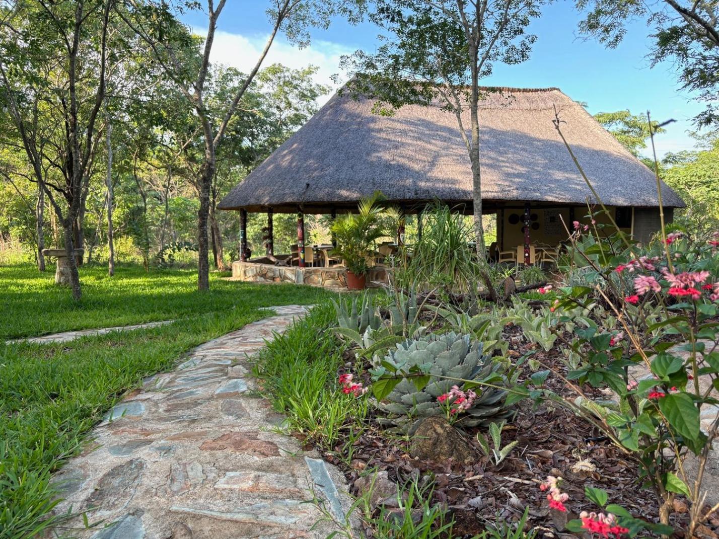 Musangano Lodge Odzi Esterno foto